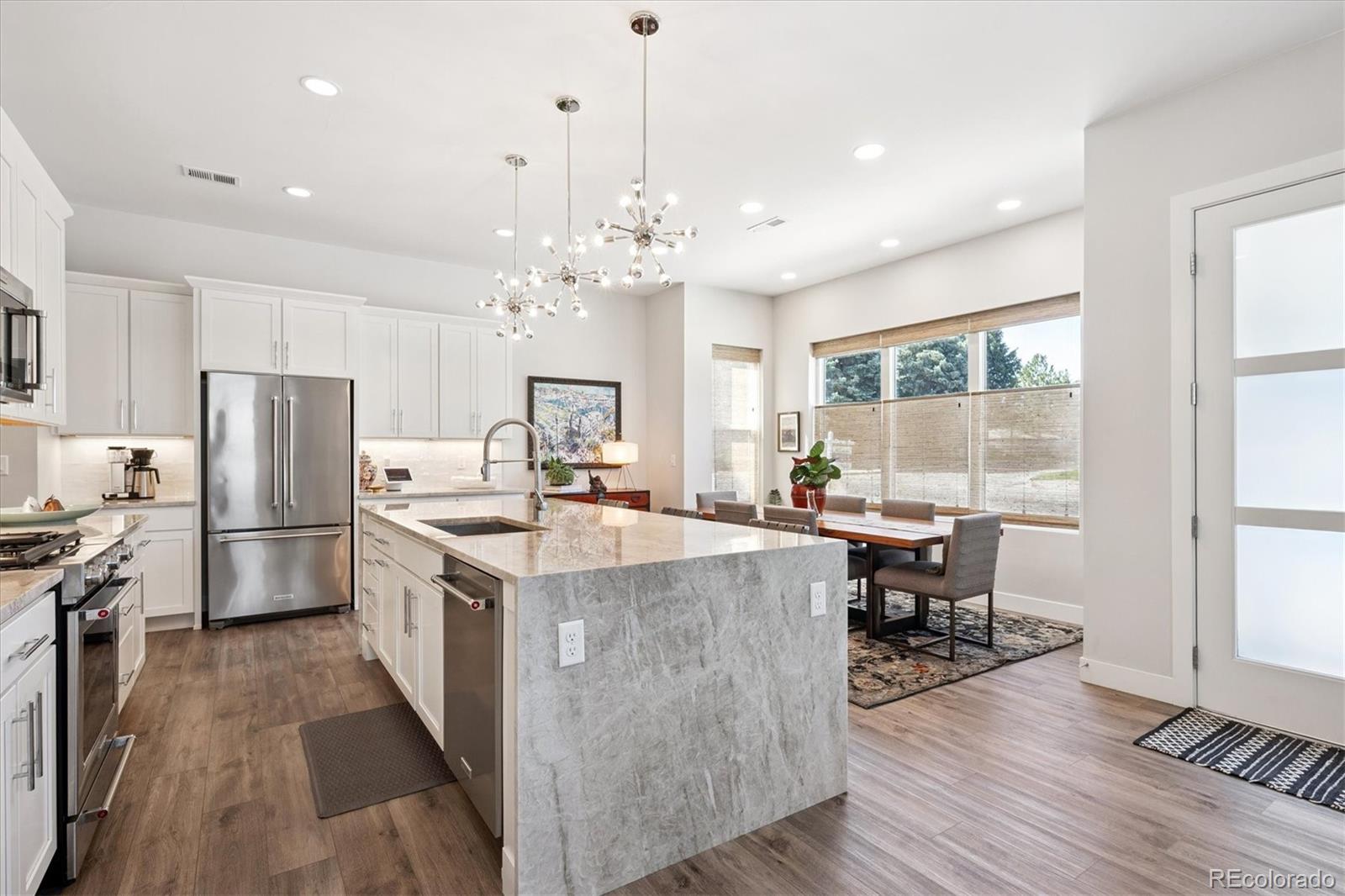 MLS Image #7 for 888 s valentia street,denver, Colorado