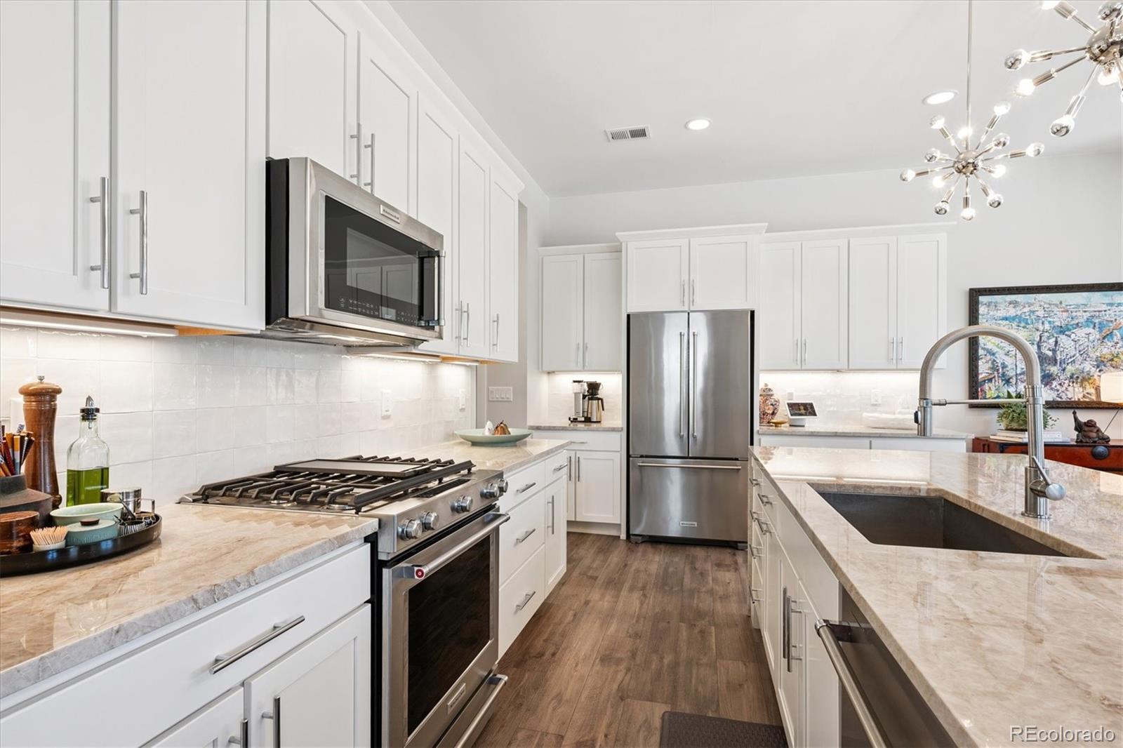 MLS Image #8 for 888 s valentia street,denver, Colorado