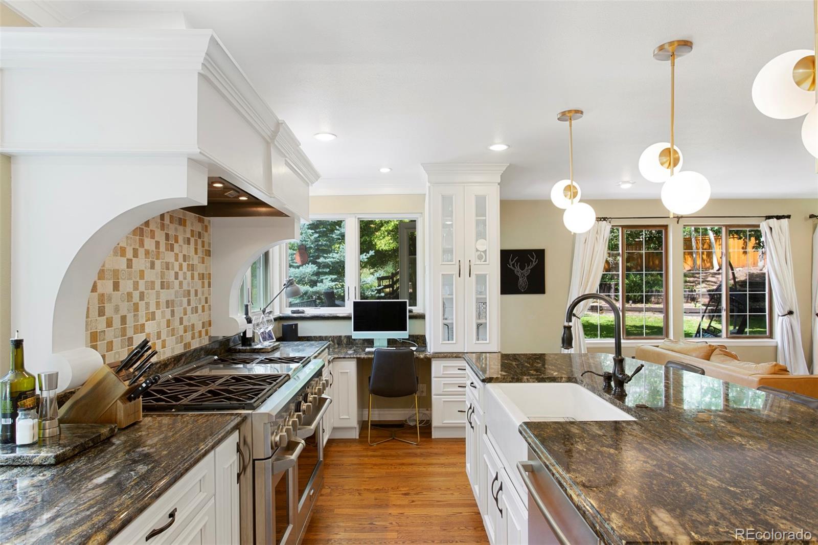 MLS Image #13 for 12  long spur,littleton, Colorado
