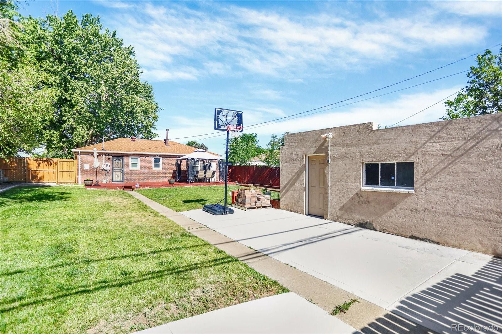 MLS Image #22 for 2810  oneida street,denver, Colorado