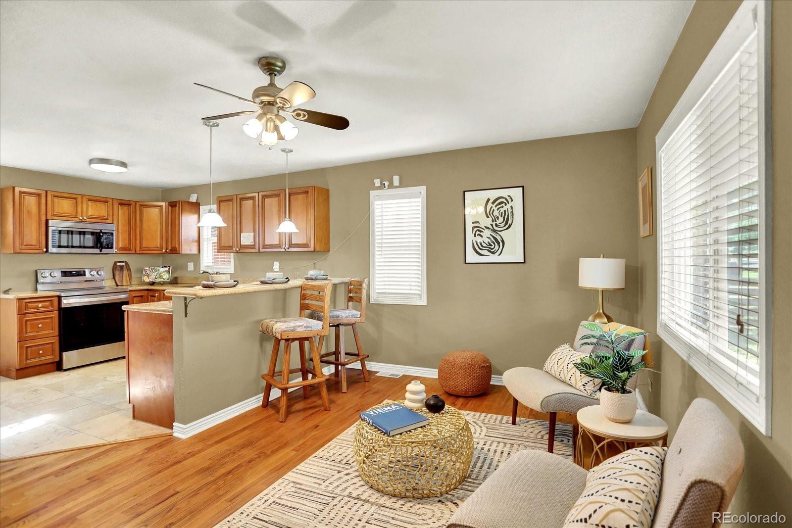 MLS Image #6 for 2810  oneida street,denver, Colorado