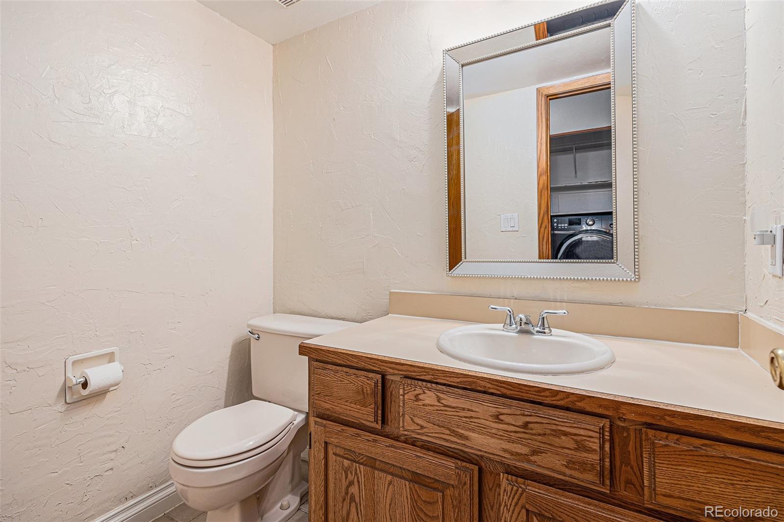 MLS Image #15 for 3664 s uravan street,aurora, Colorado
