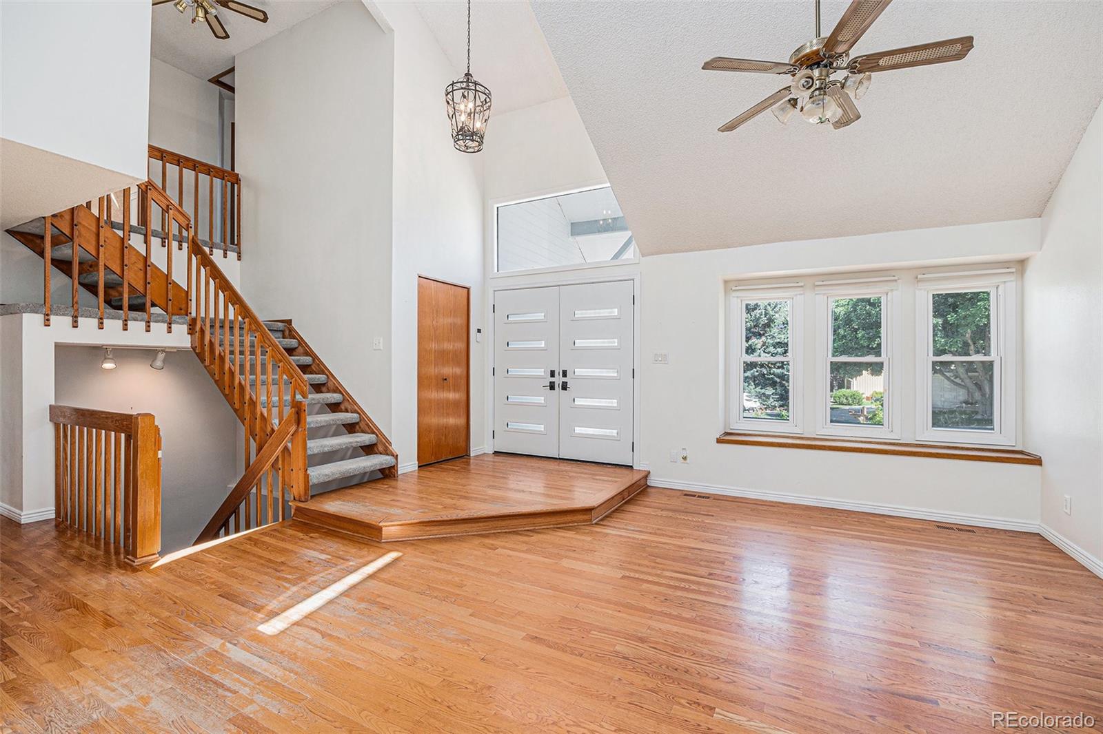 MLS Image #3 for 3664 s uravan street,aurora, Colorado