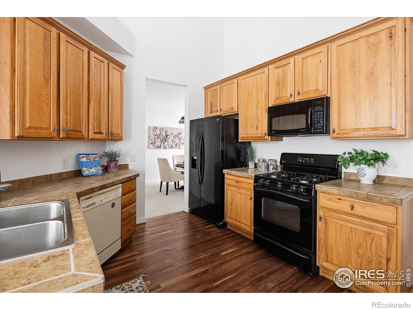 MLS Image #17 for 14214  waterside lane,broomfield, Colorado