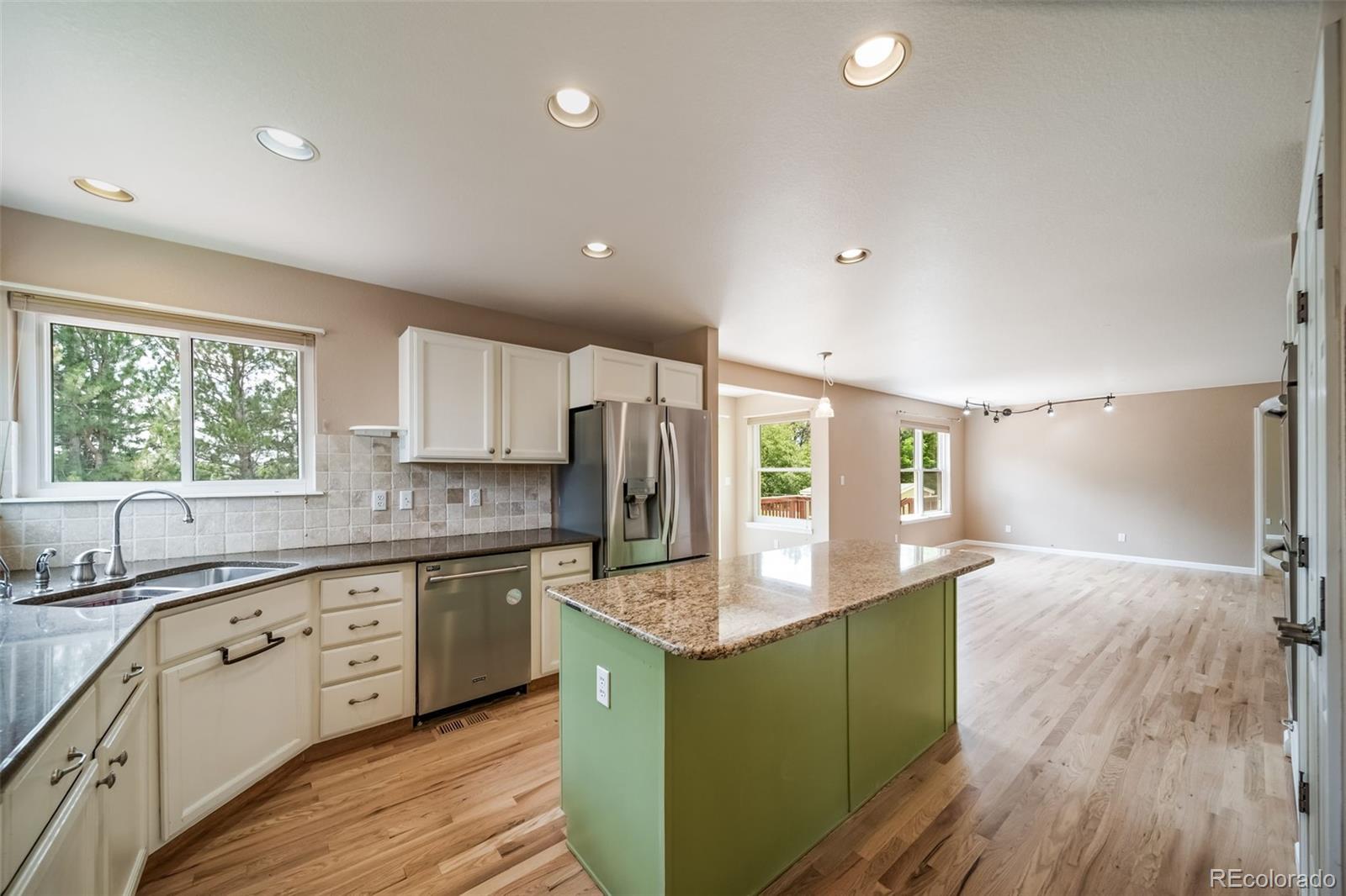MLS Image #16 for 2882  signal creek drive,thornton, Colorado