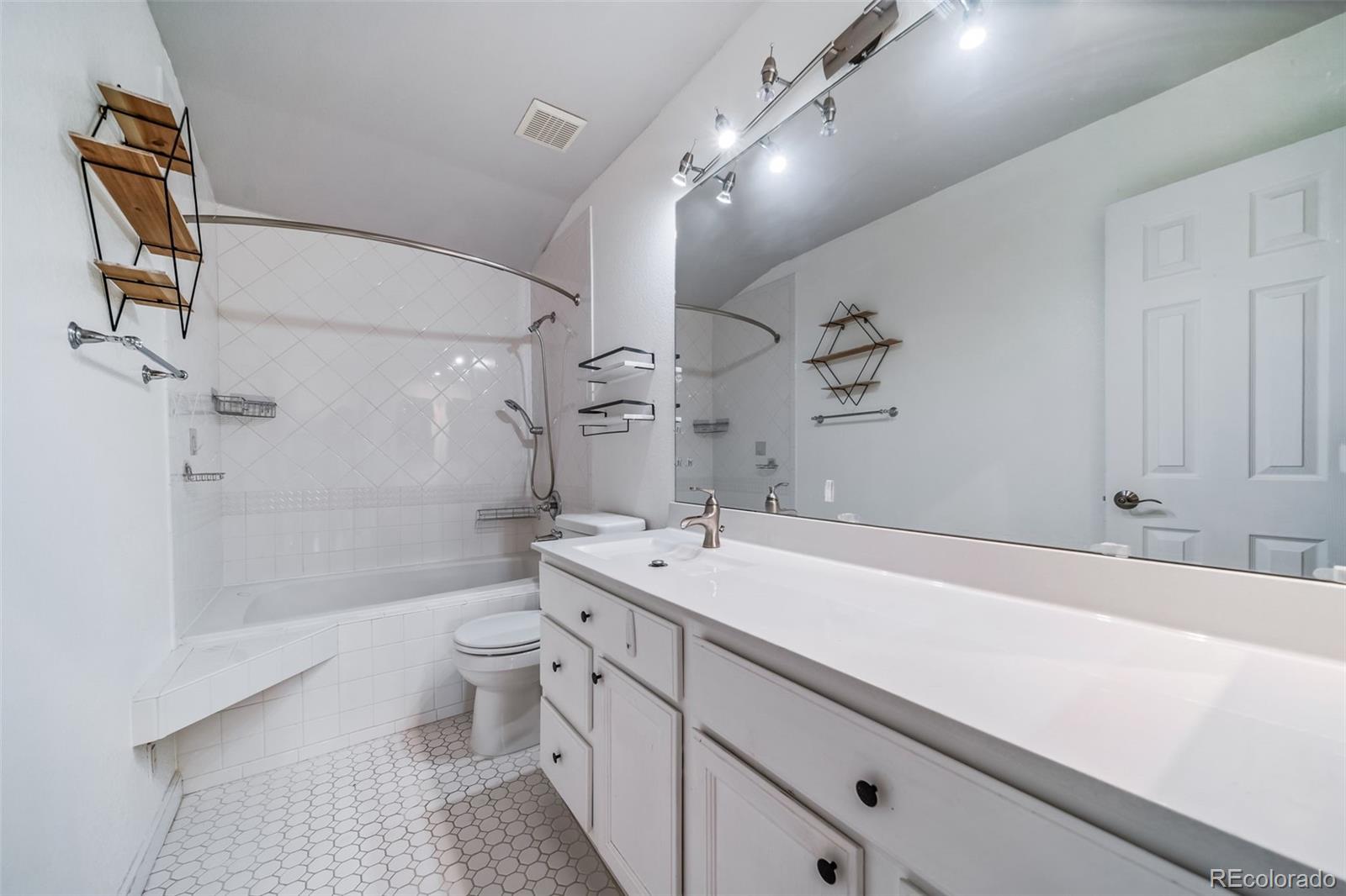 MLS Image #32 for 2882  signal creek drive,thornton, Colorado