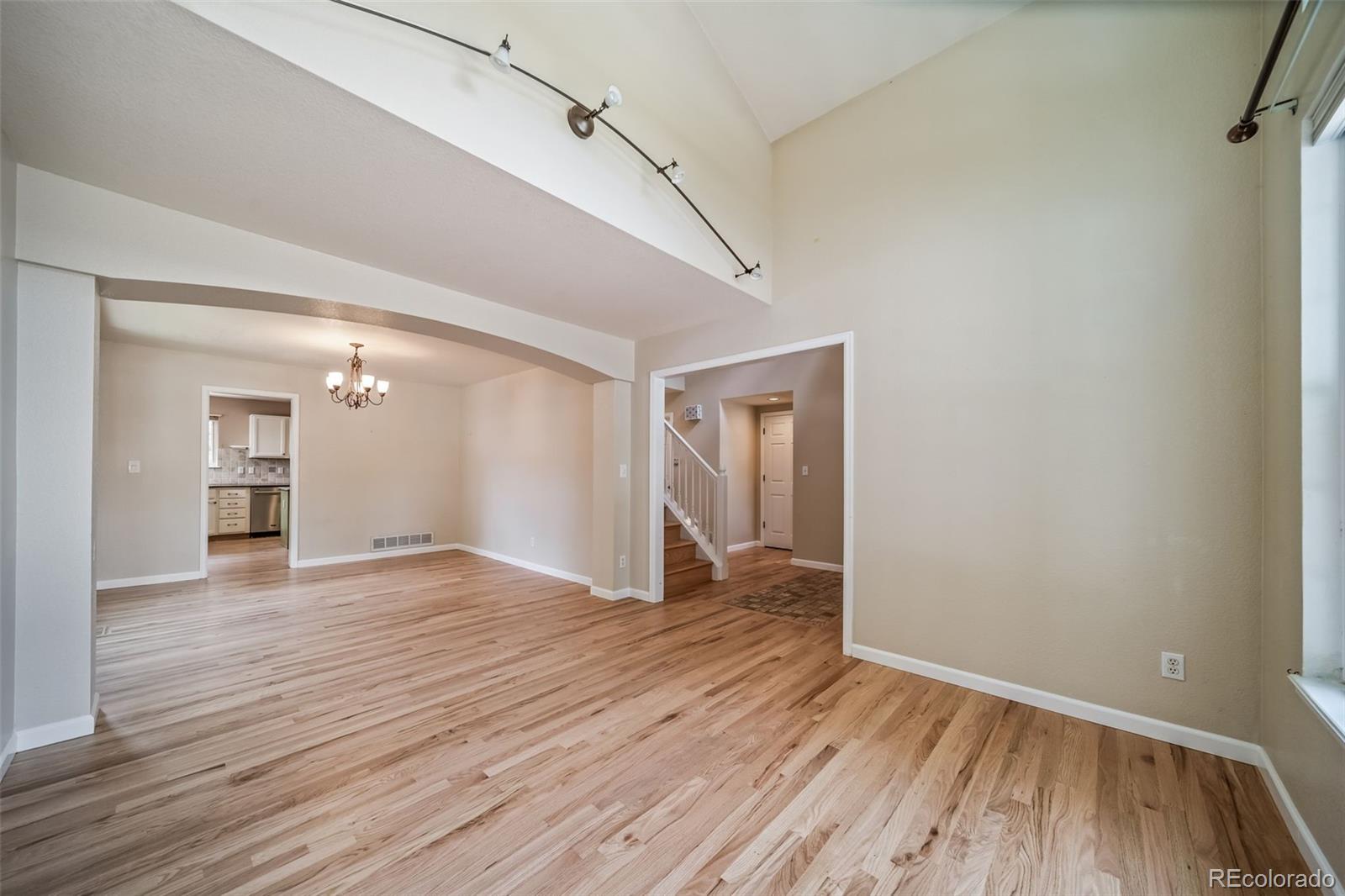 MLS Image #5 for 2882  signal creek drive,thornton, Colorado