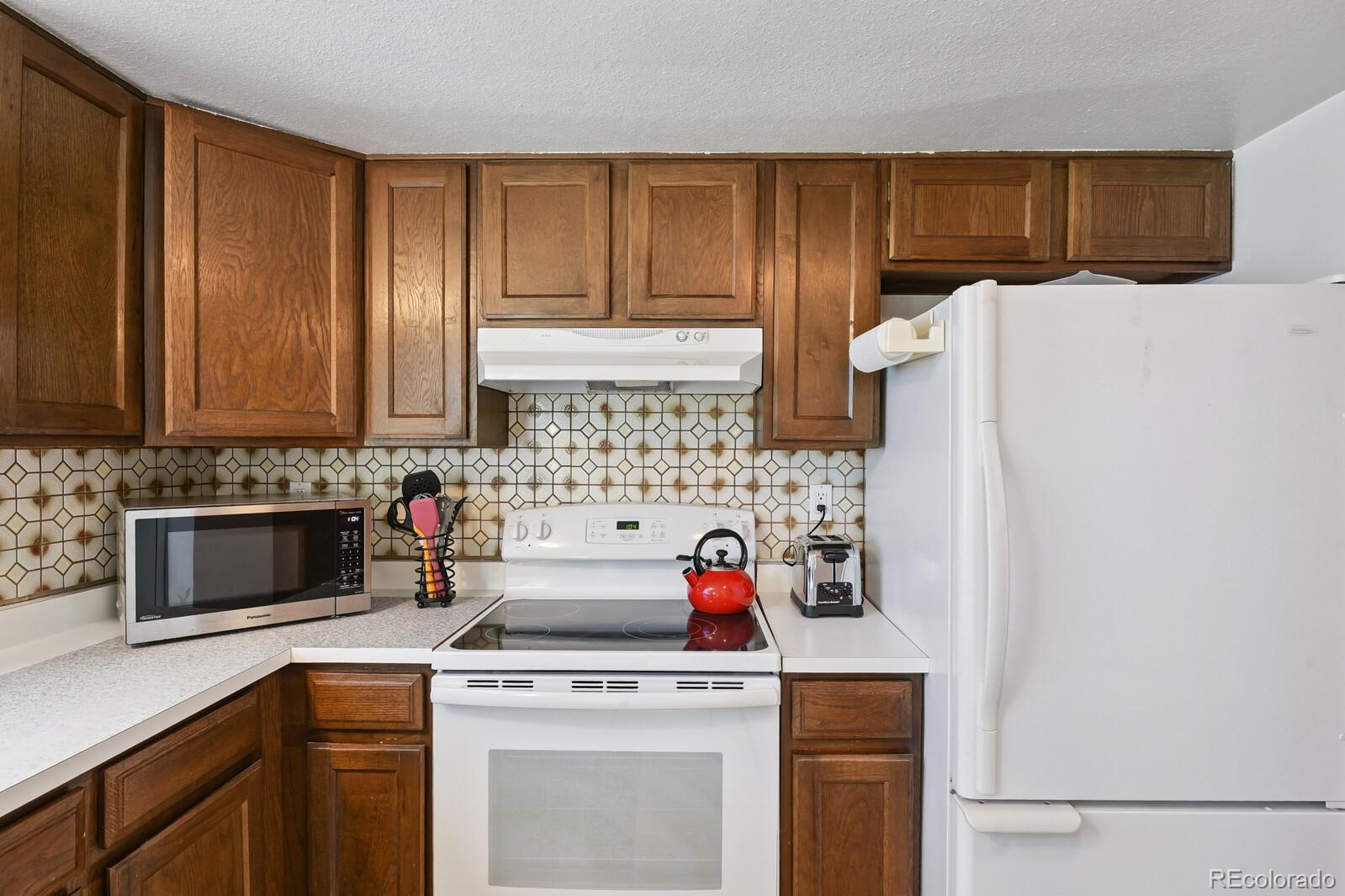 MLS Image #9 for 3695 s kittredge street,aurora, Colorado