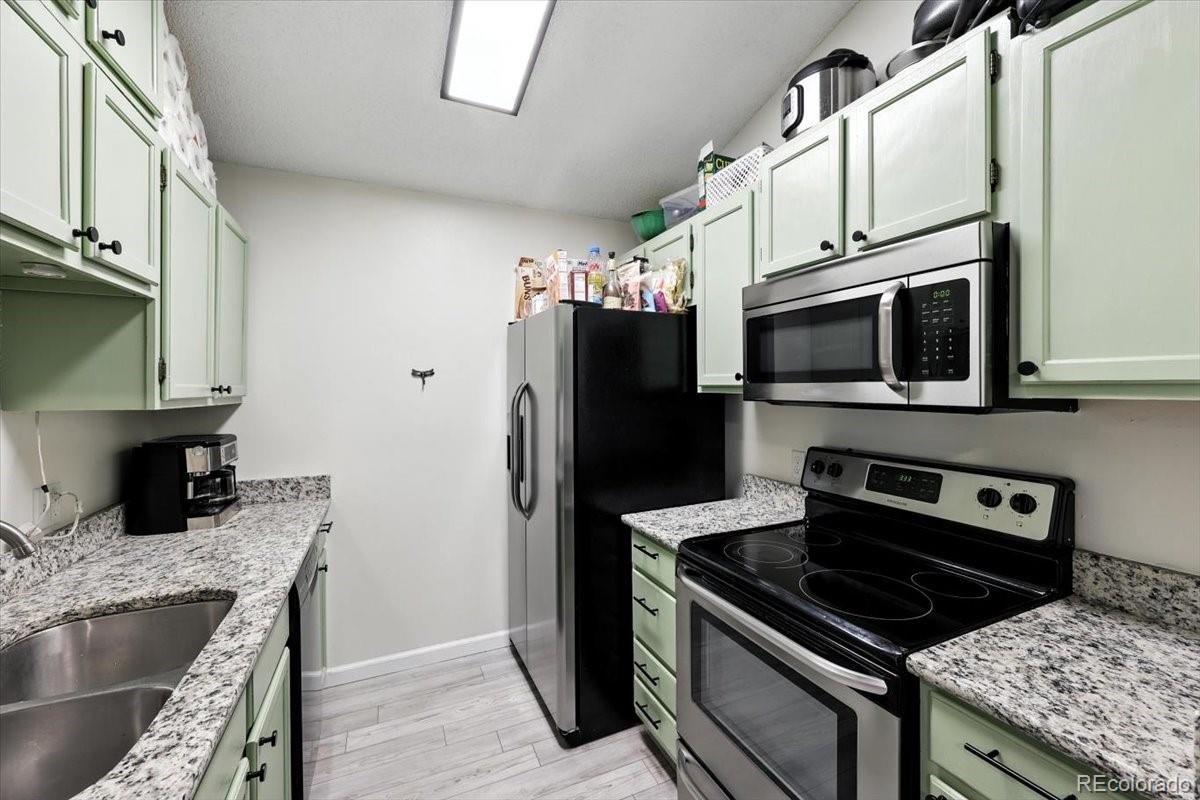 MLS Image #10 for 2131  troy court,colorado springs, Colorado