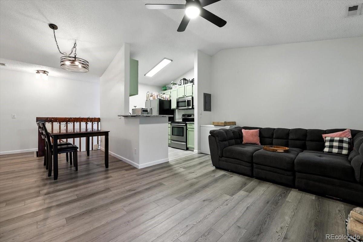 MLS Image #7 for 2131  troy court,colorado springs, Colorado