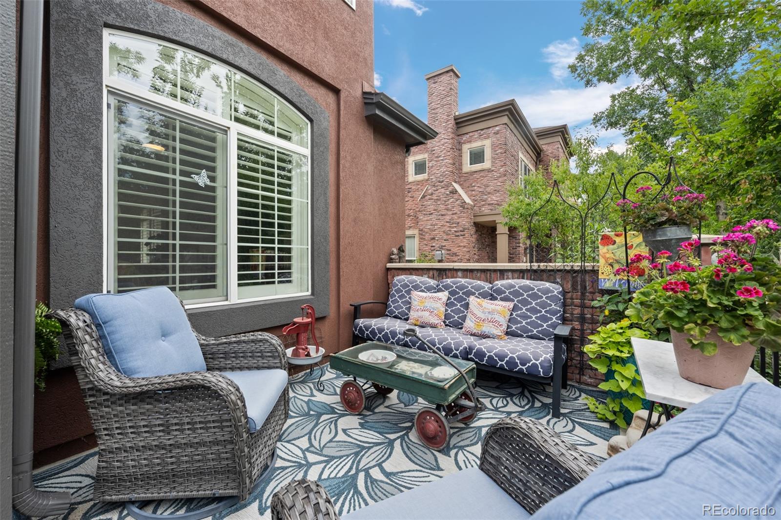 MLS Image #4 for 657 w burgundy street,highlands ranch, Colorado