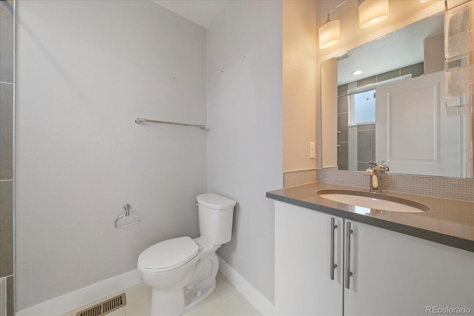 MLS Image #18 for 1632  lowell boulevard,denver, Colorado