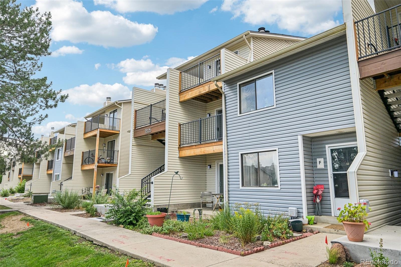 MLS Image #1 for 7825  barbara ann drive,arvada, Colorado