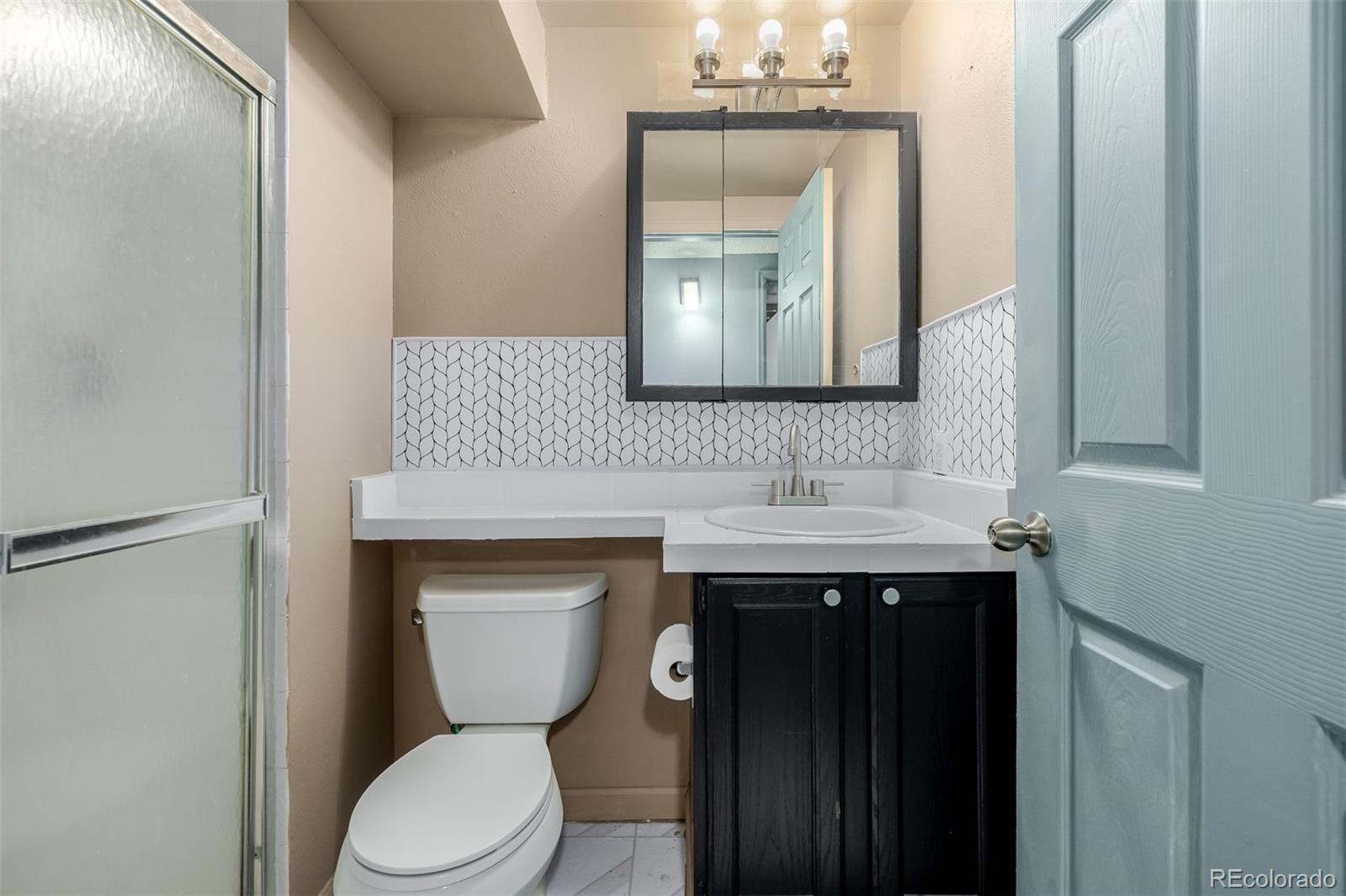 MLS Image #42 for 16051 e alabama drive,aurora, Colorado