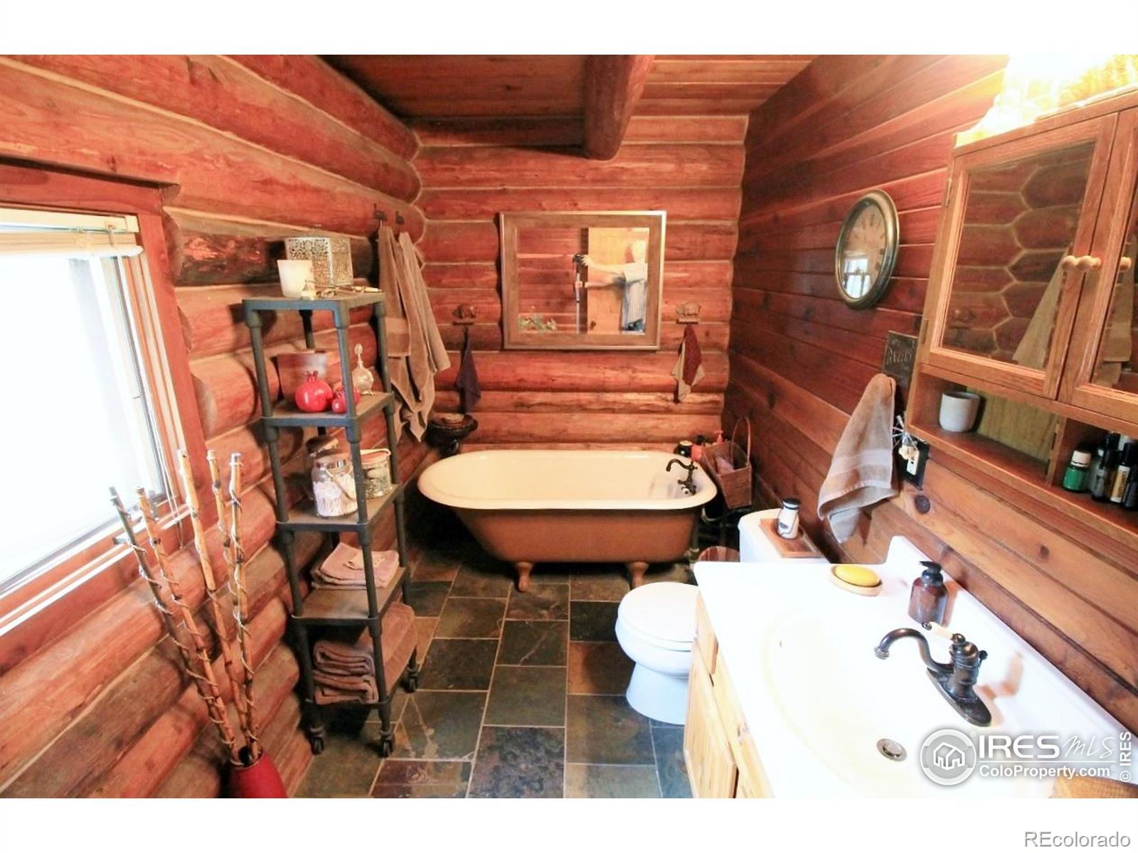 MLS Image #18 for 1618  dunraven glade road,glen haven, Colorado