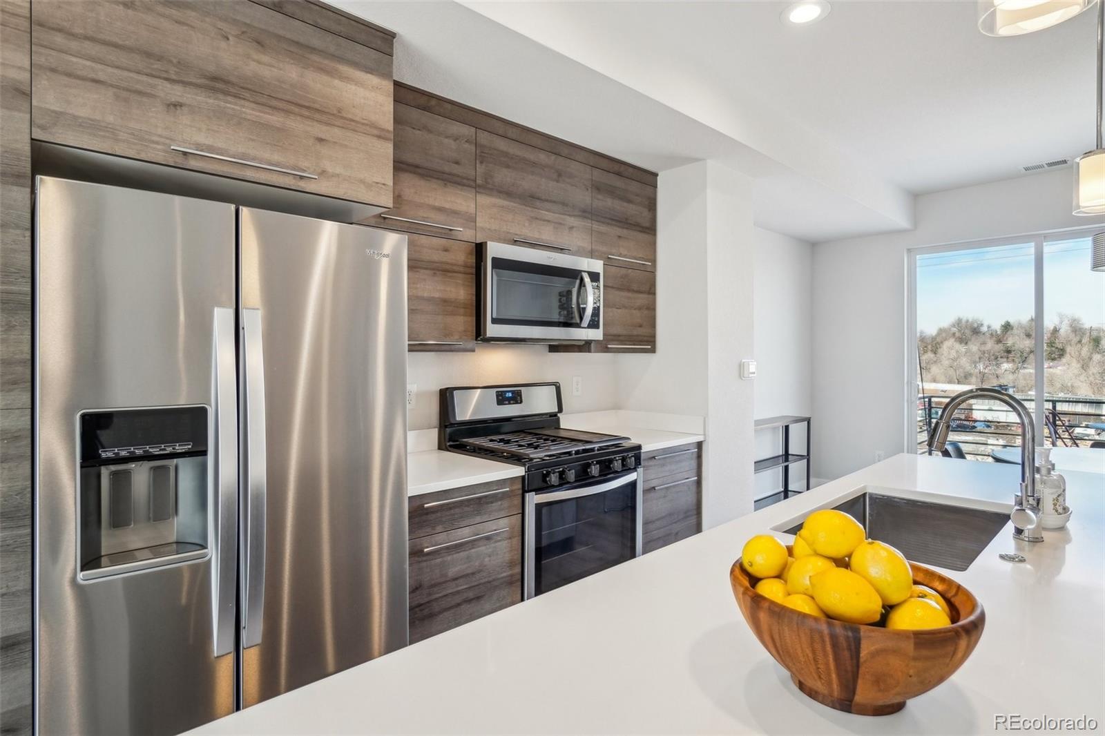 MLS Image #11 for 5531 w 11th place,lakewood, Colorado