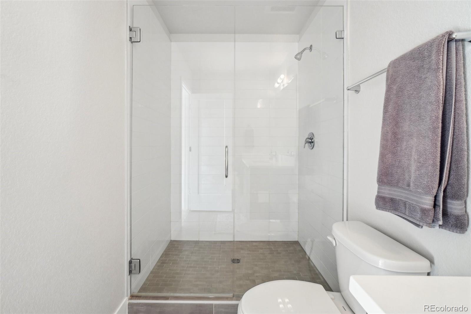 MLS Image #16 for 5531 w 11th place,lakewood, Colorado