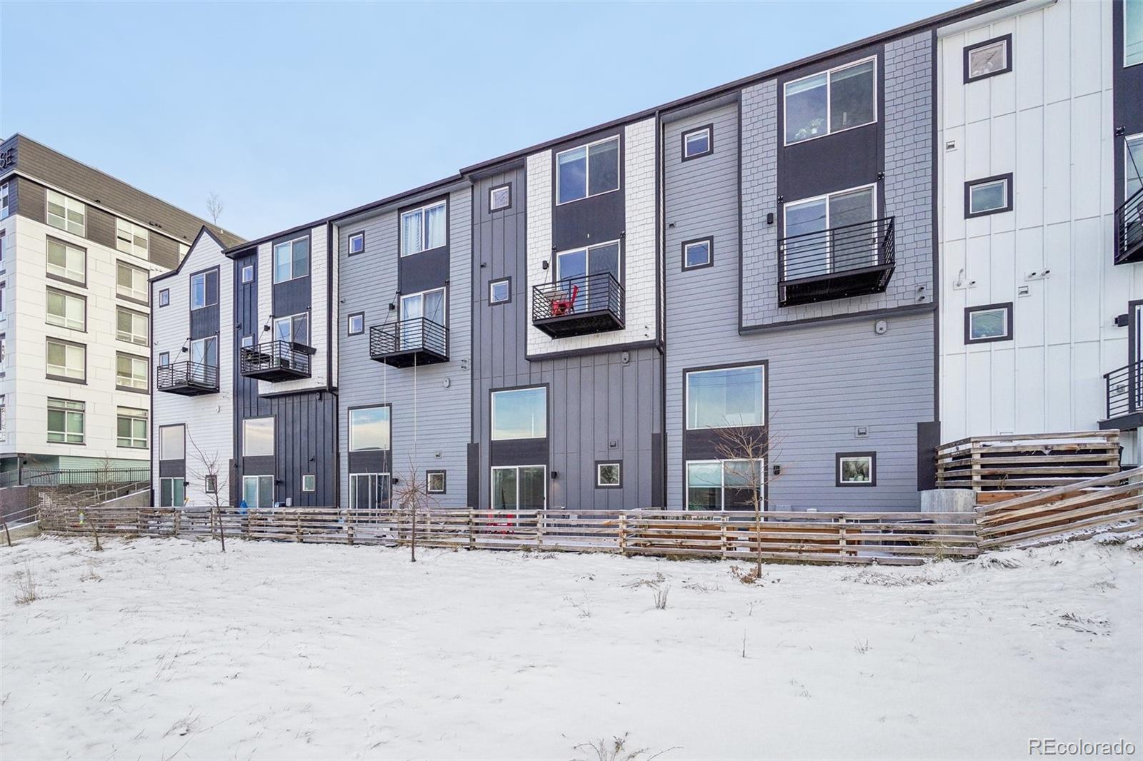 MLS Image #31 for 5531 w 11th place,lakewood, Colorado