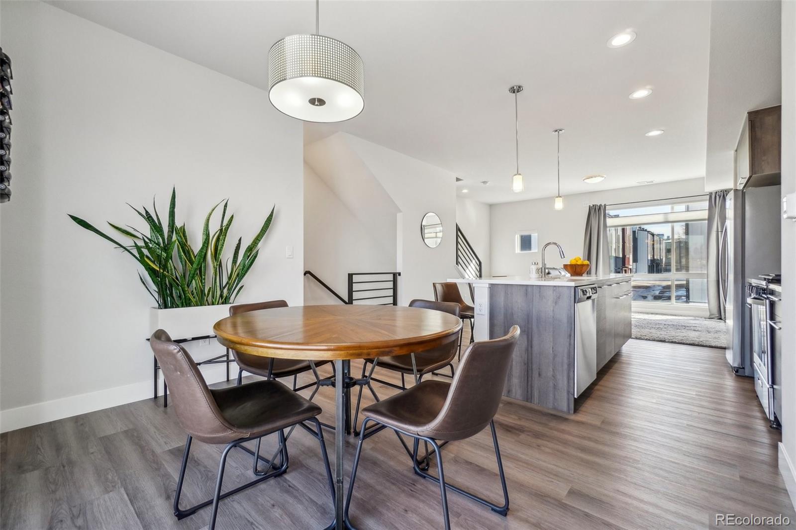 MLS Image #5 for 5531 w 11th place,lakewood, Colorado