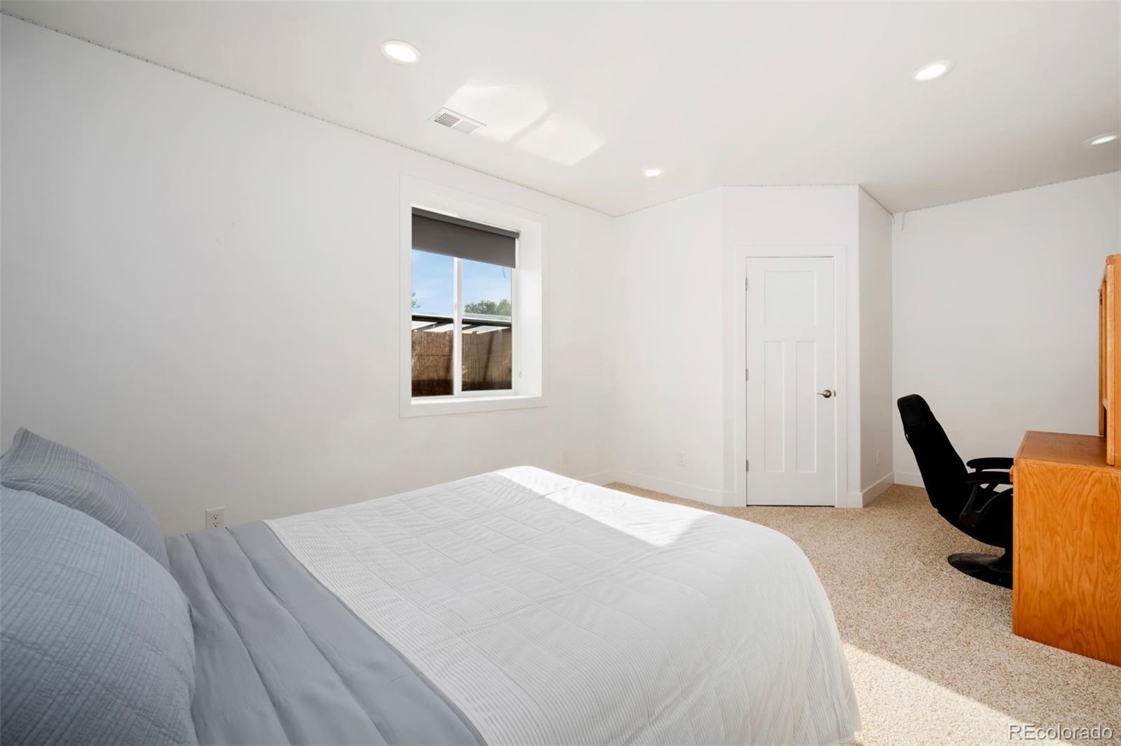 MLS Image #19 for 859  schrage way,loveland, Colorado