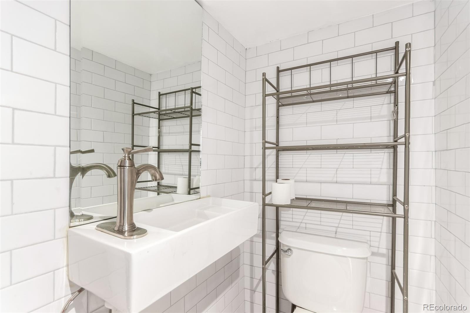 MLS Image #39 for 1946  xenia street,denver, Colorado