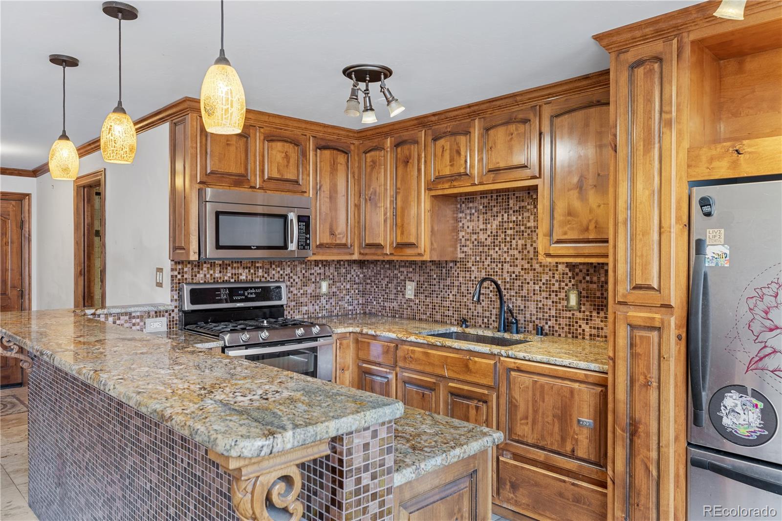 MLS Image #13 for 1196 n grant street,denver, Colorado