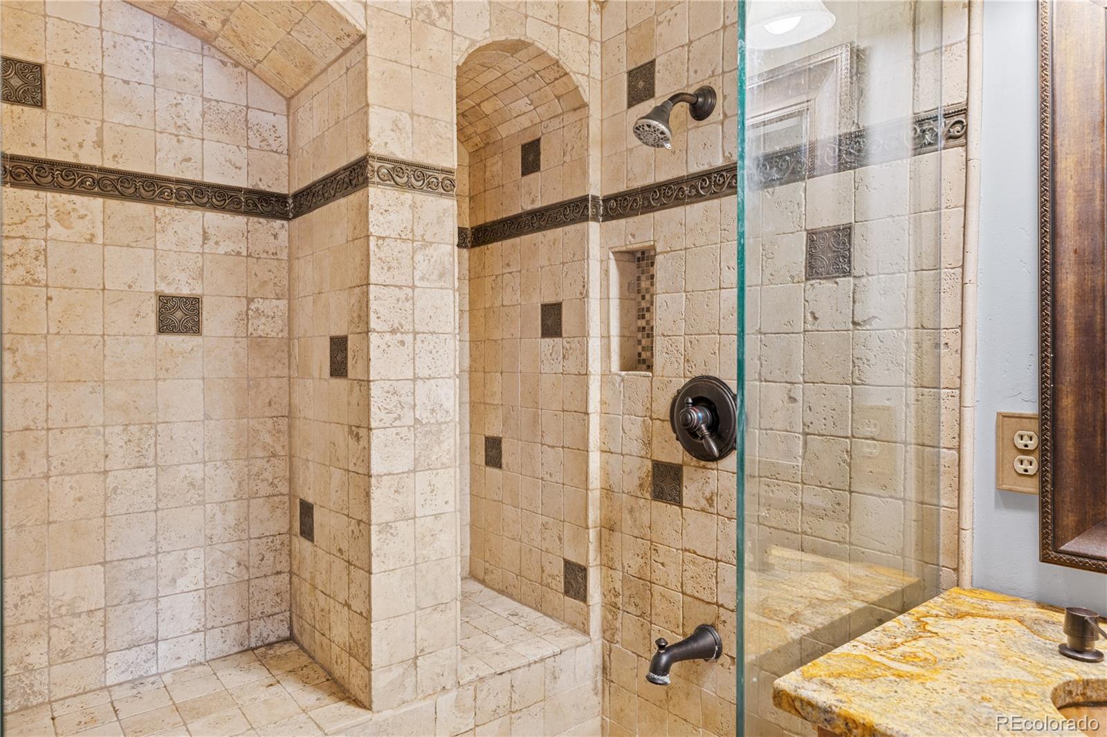 MLS Image #25 for 1196 n grant street,denver, Colorado