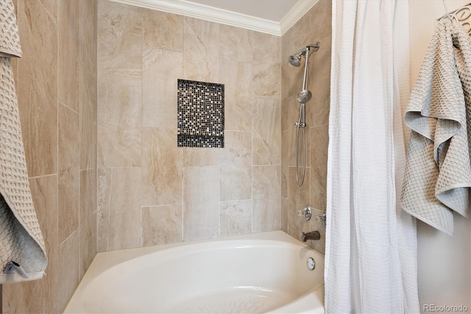 MLS Image #26 for 8677 e otero circle,centennial, Colorado