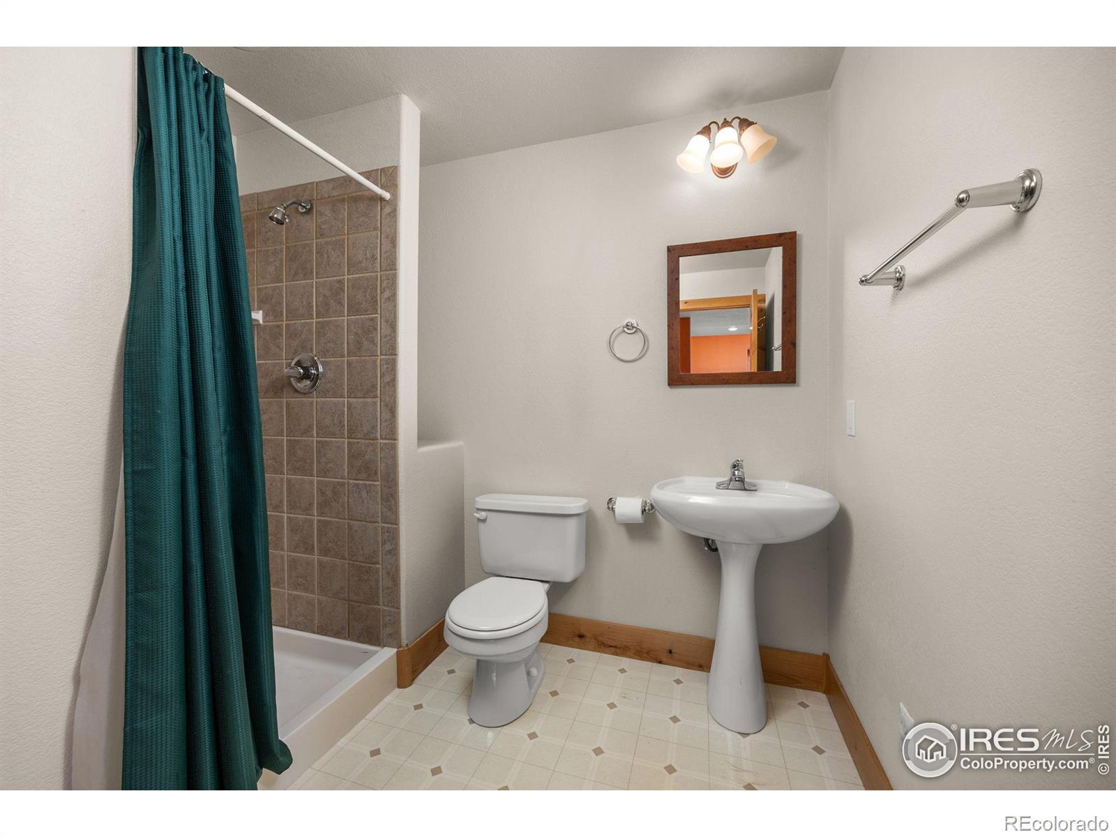 MLS Image #31 for 3124  6th place,loveland, Colorado