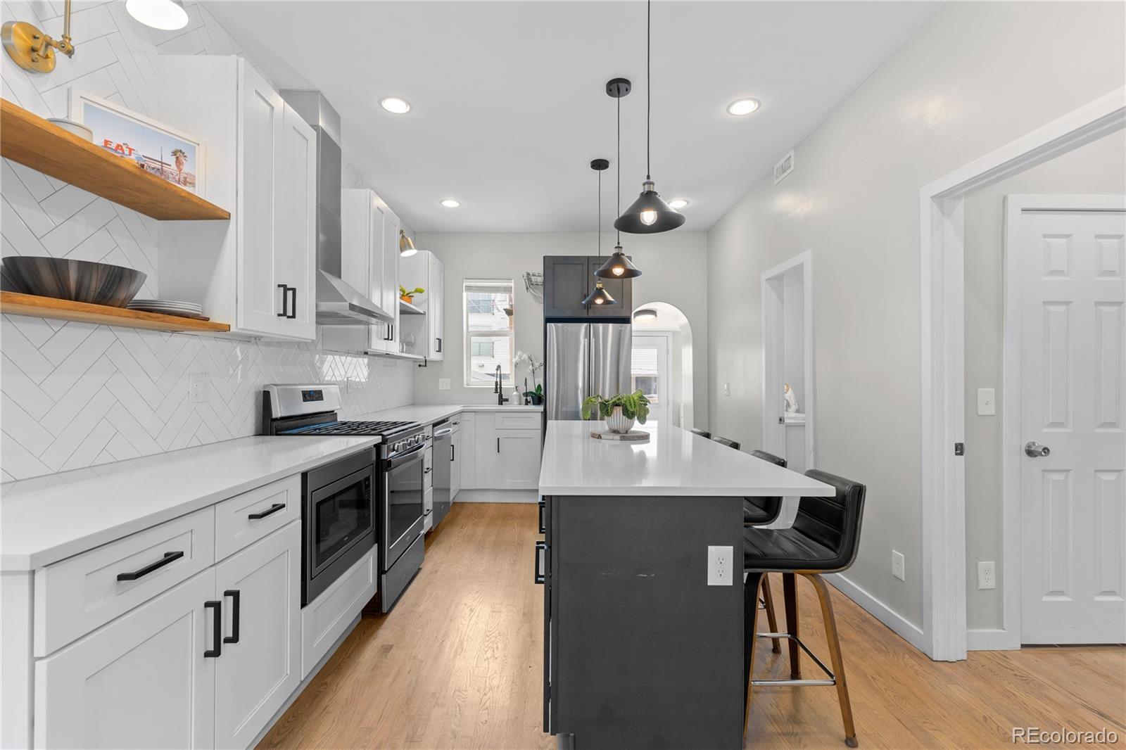 MLS Image #10 for 3443  lawrence street,denver, Colorado