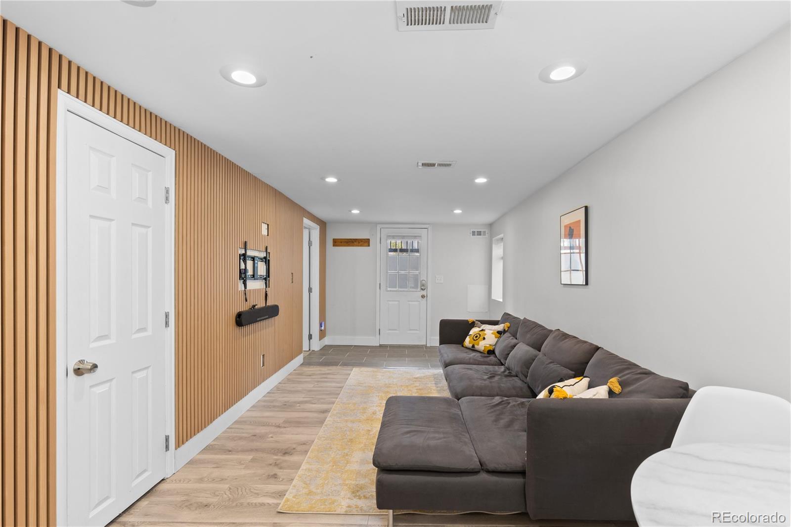 MLS Image #26 for 3443  lawrence street,denver, Colorado