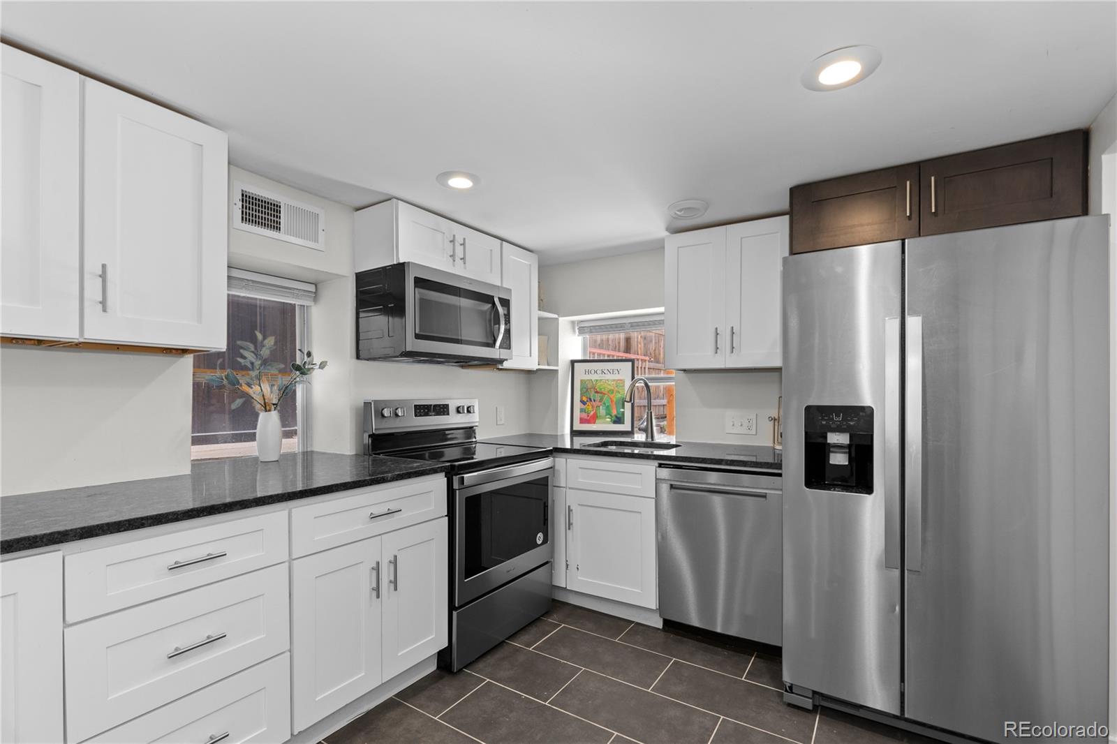 MLS Image #30 for 3443  lawrence street,denver, Colorado