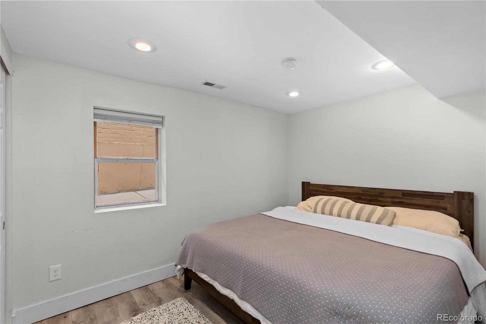 MLS Image #33 for 3443  lawrence street,denver, Colorado