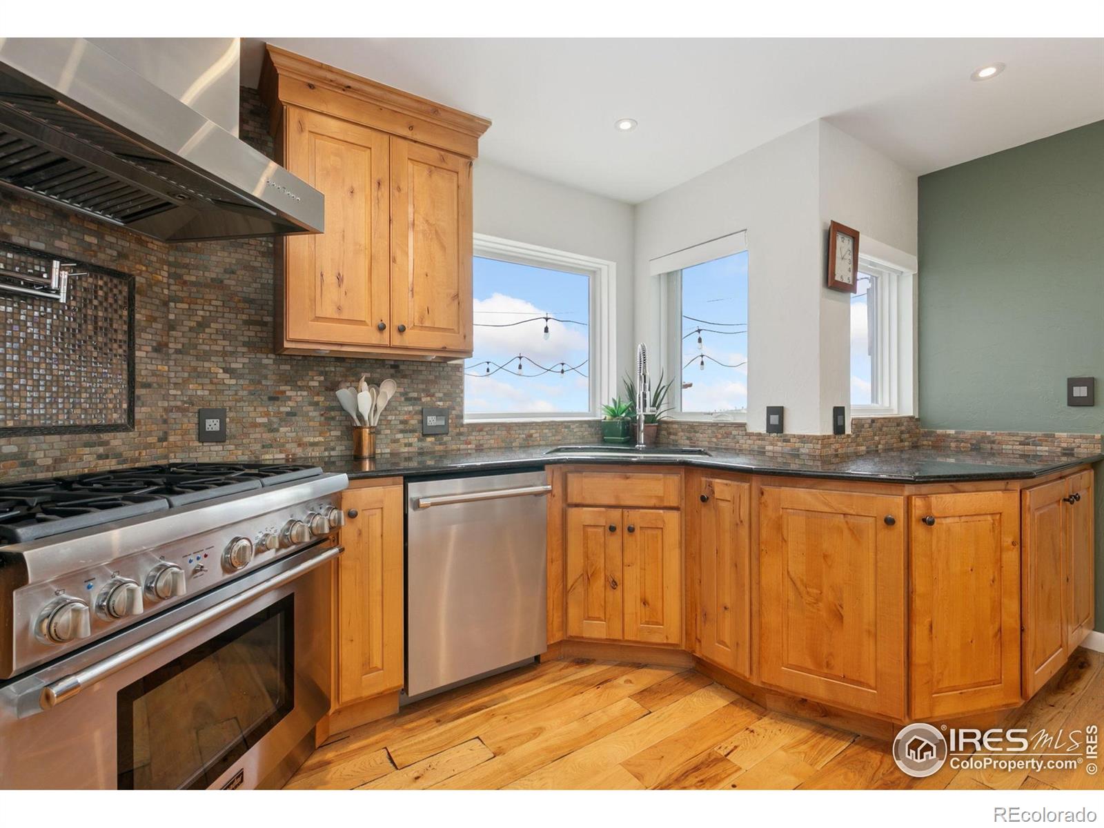 MLS Image #10 for 3416  continental circle,fort collins, Colorado