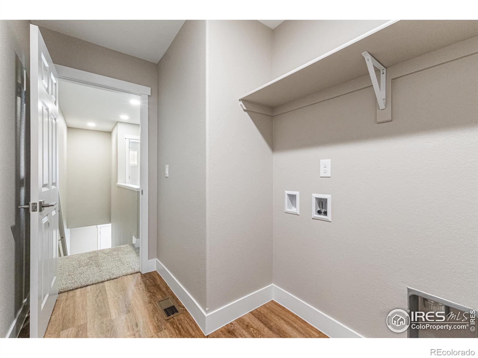 MLS Image #12 for 1679  valency drive,loveland, Colorado