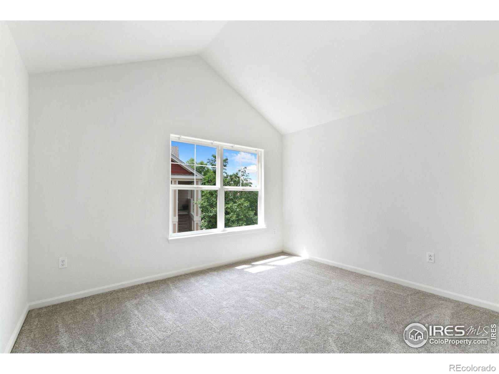MLS Image #10 for 3350  boulder circle,broomfield, Colorado