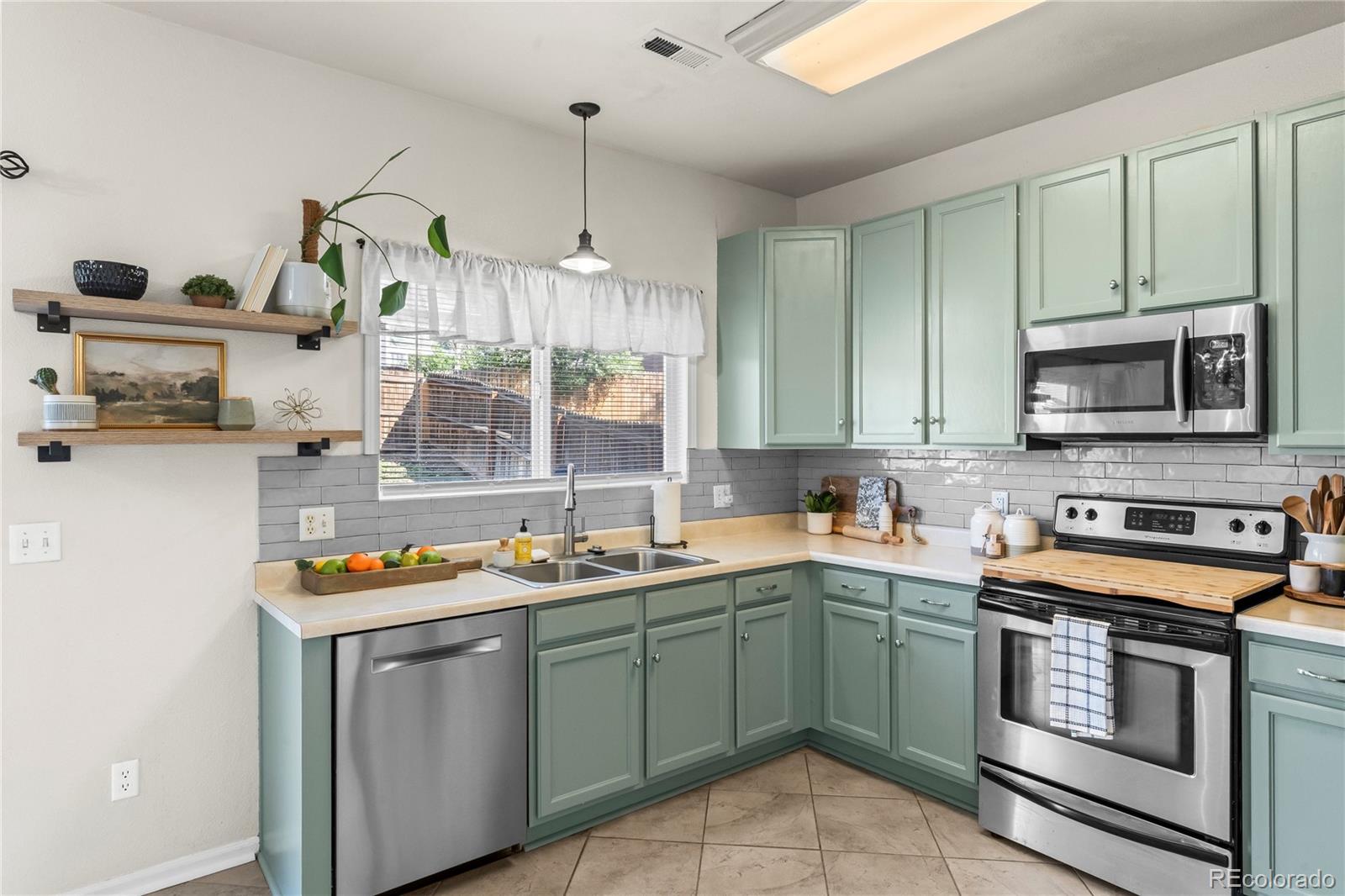 MLS Image #7 for 9630  yukon way,colorado springs, Colorado