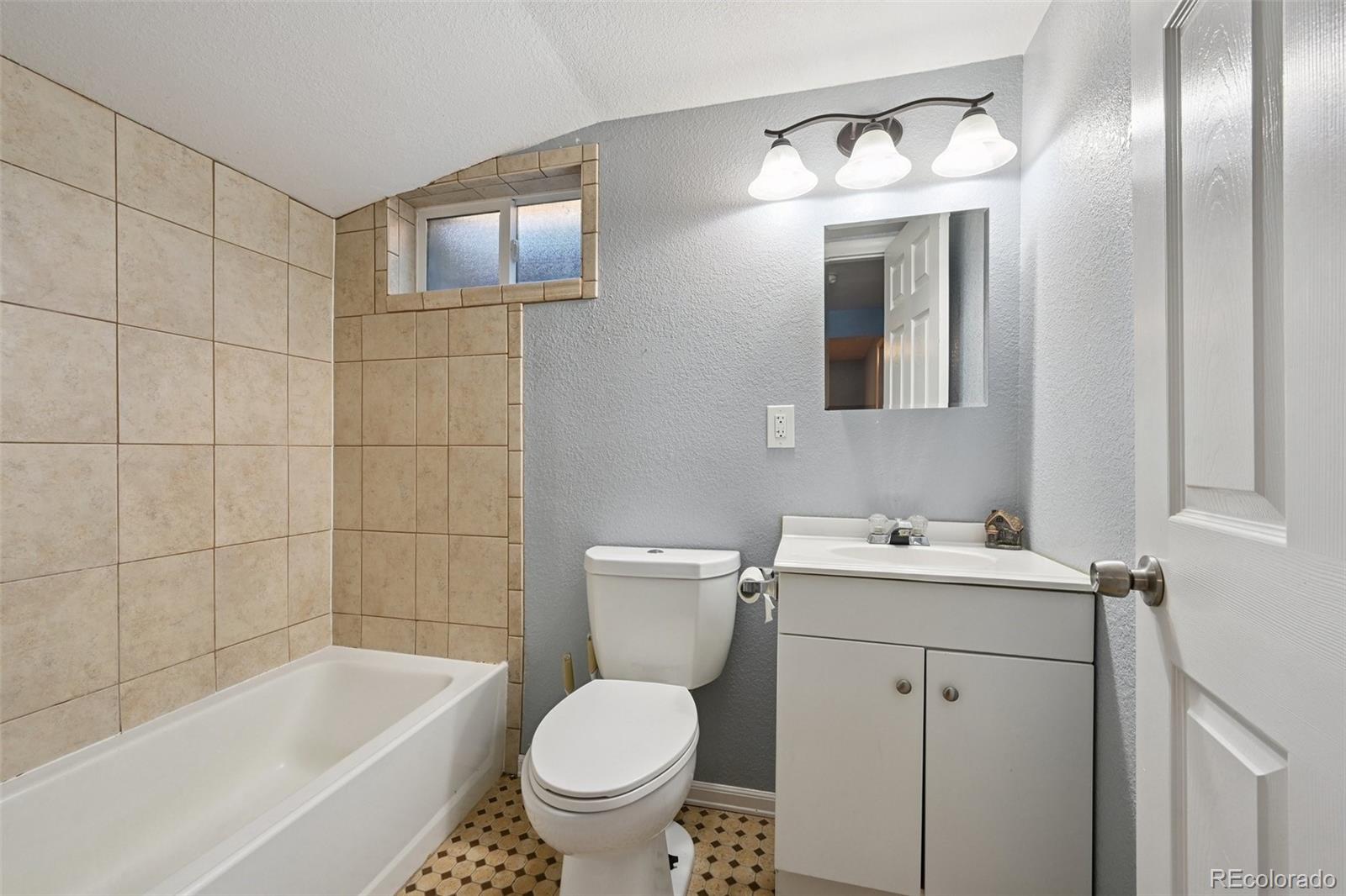 MLS Image #25 for 3150 w mexico avenue,denver, Colorado
