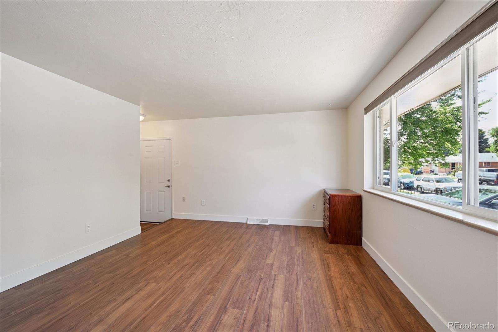MLS Image #4 for 3150 w mexico avenue,denver, Colorado