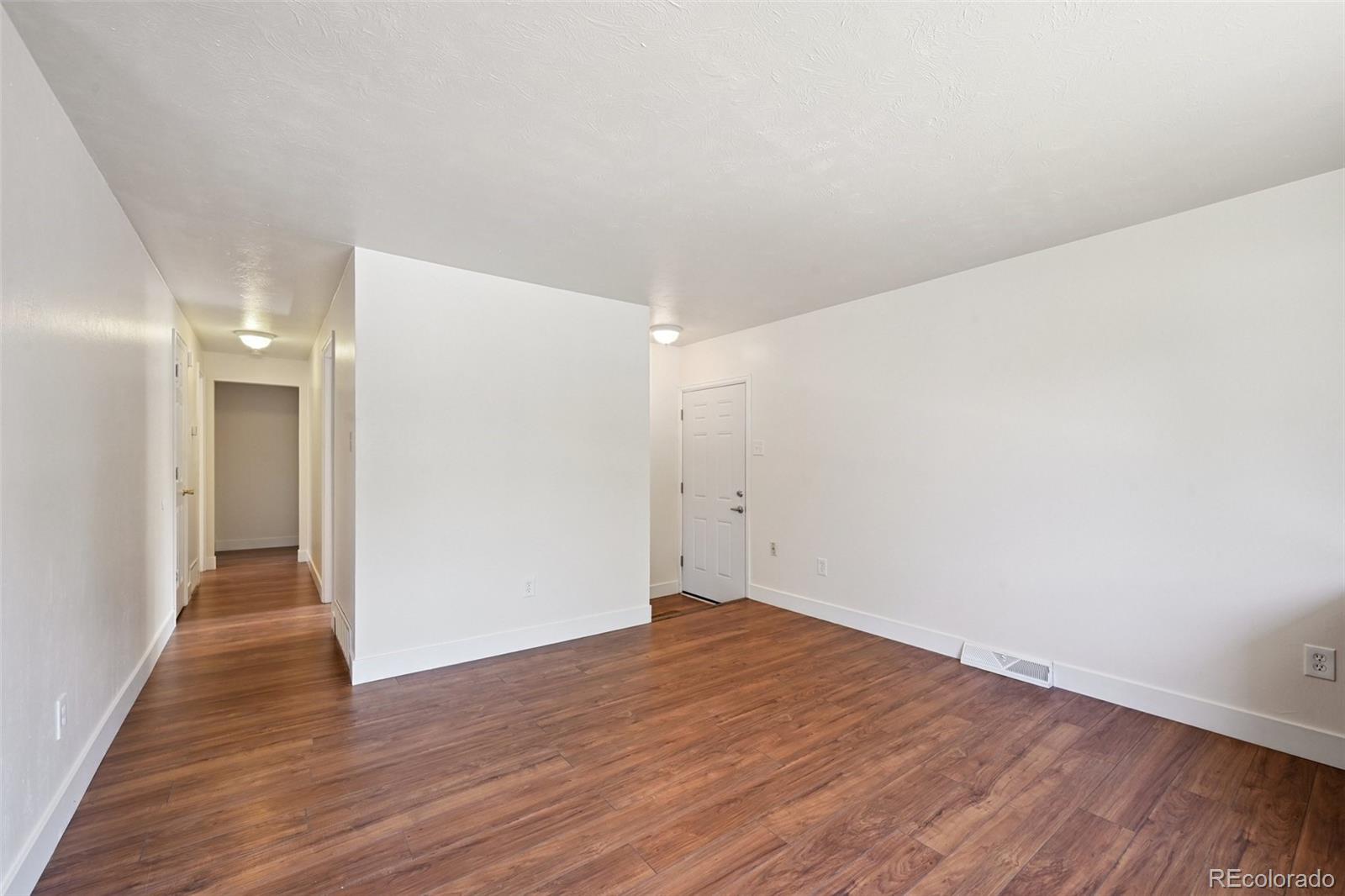 MLS Image #5 for 3150 w mexico avenue,denver, Colorado