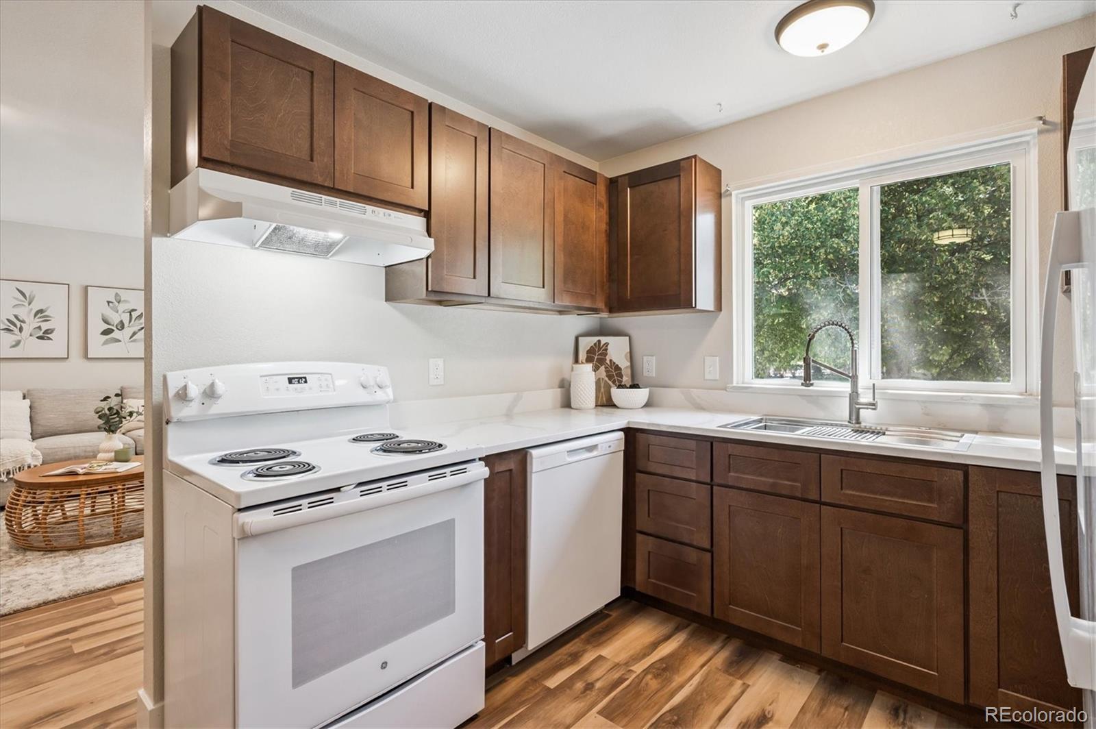 MLS Image #11 for 20714 e buchanan drive,aurora, Colorado