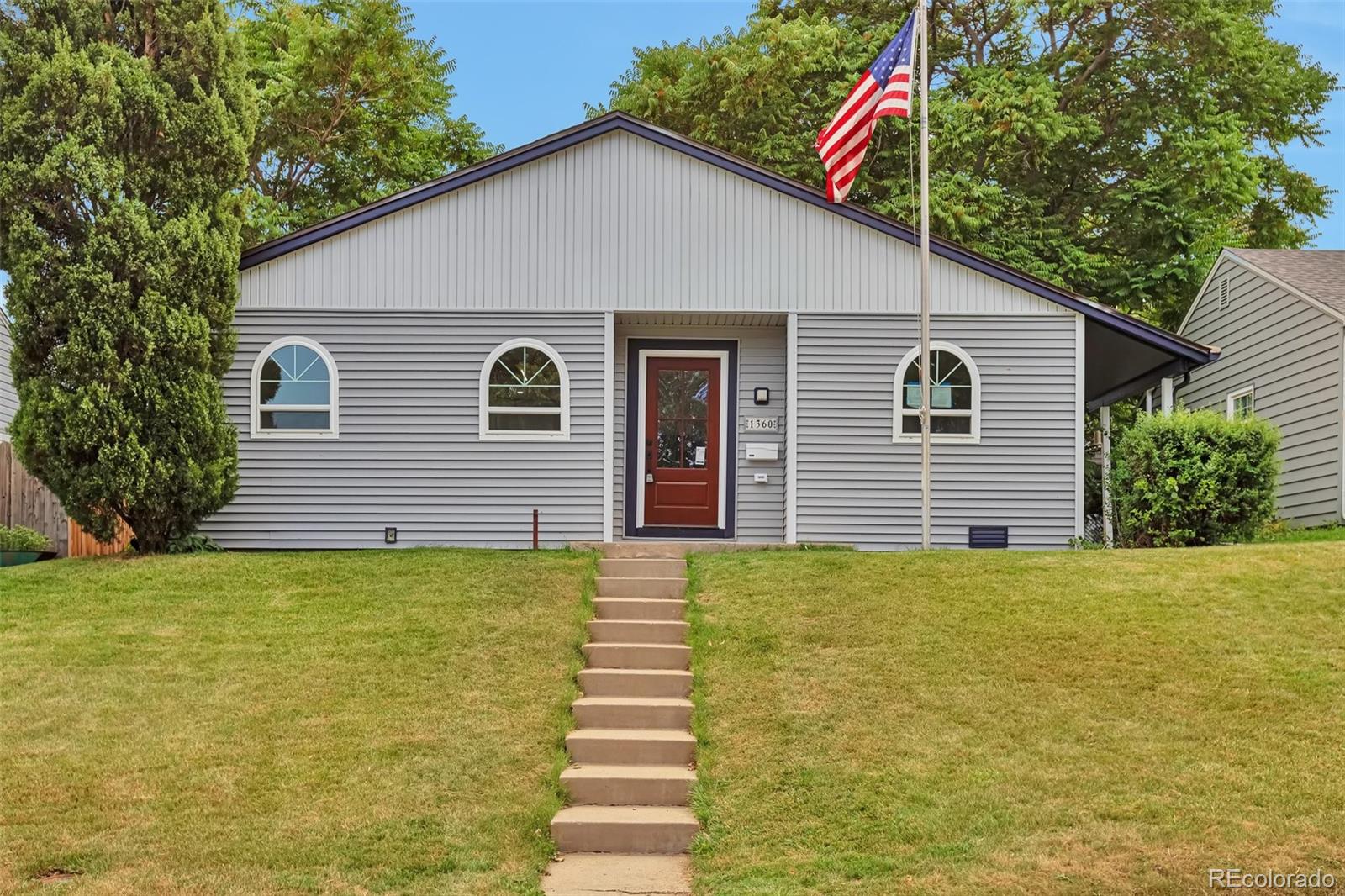 MLS Image #22 for 1360 w custer place,denver, Colorado