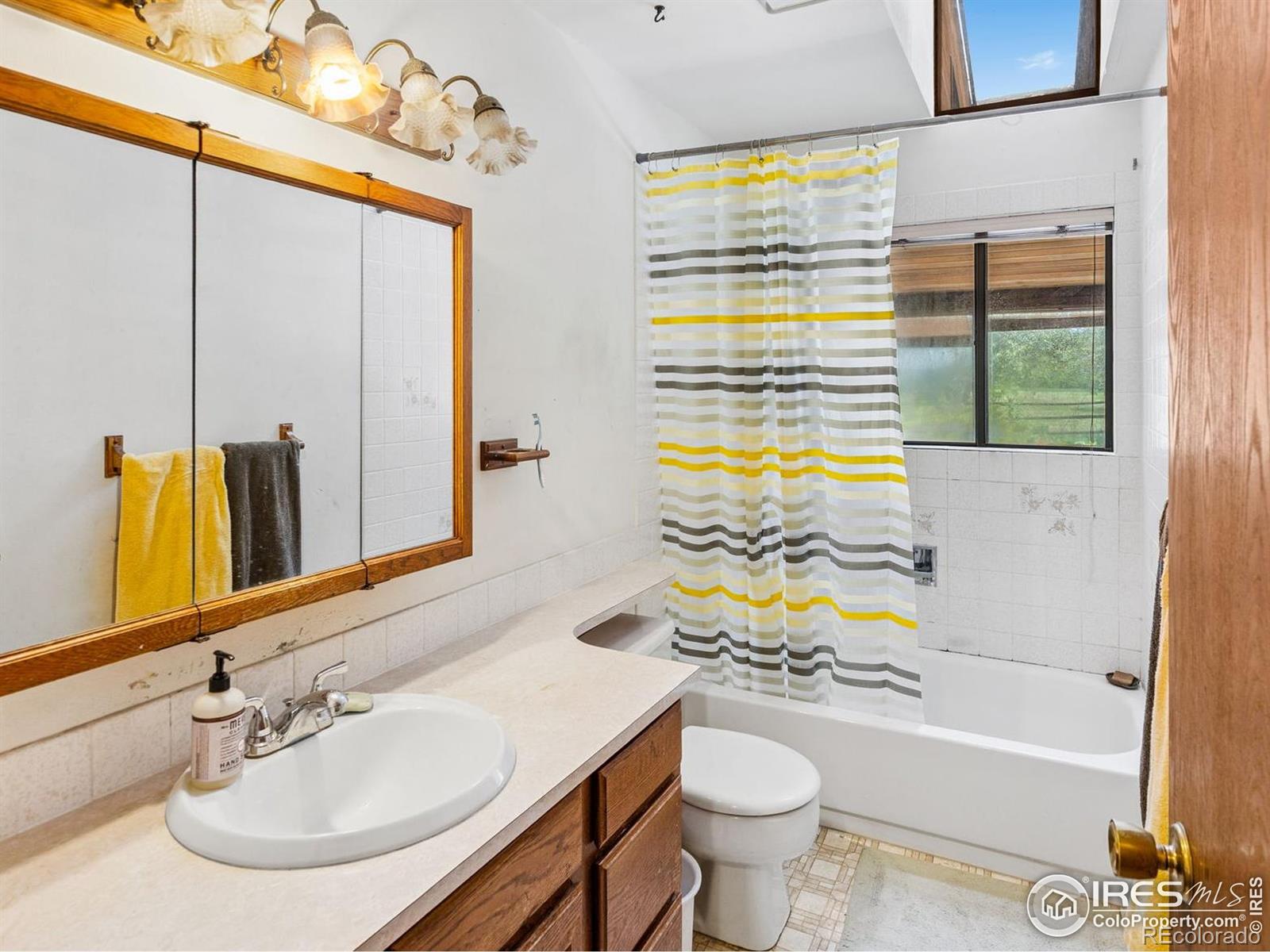 MLS Image #17 for 4109  red fox road,fort collins, Colorado