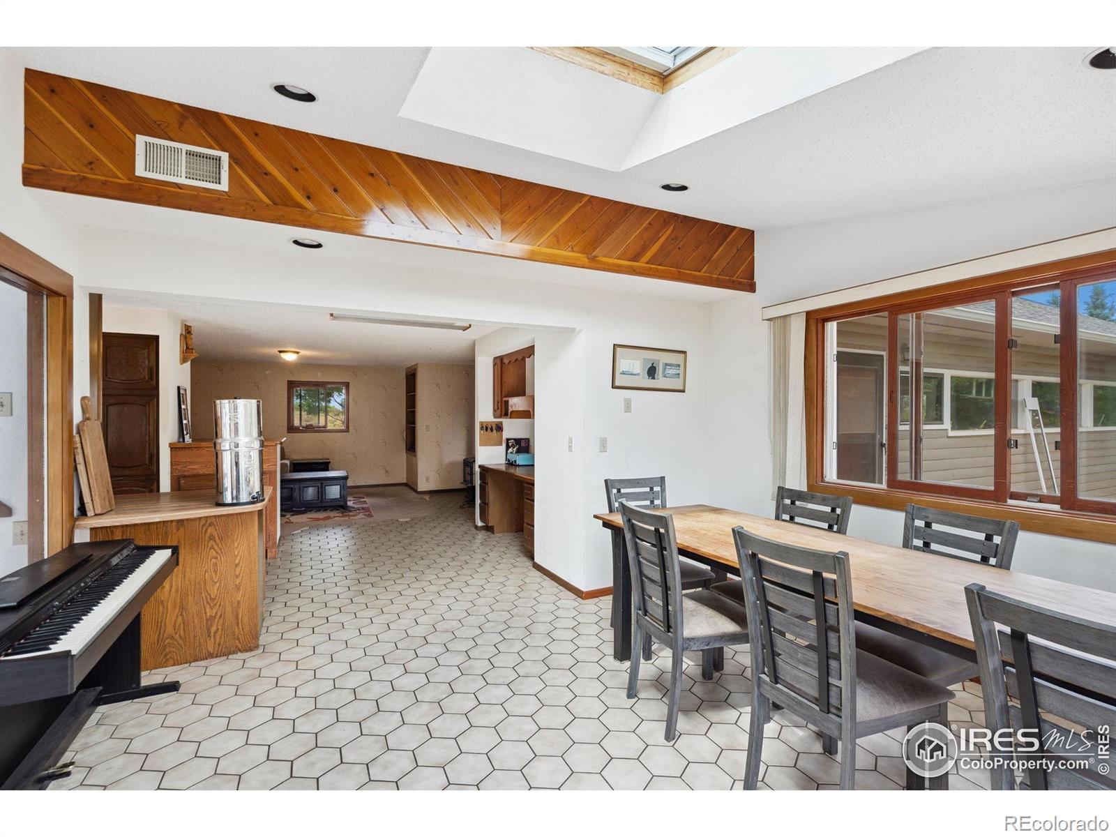 MLS Image #7 for 4109  red fox road,fort collins, Colorado