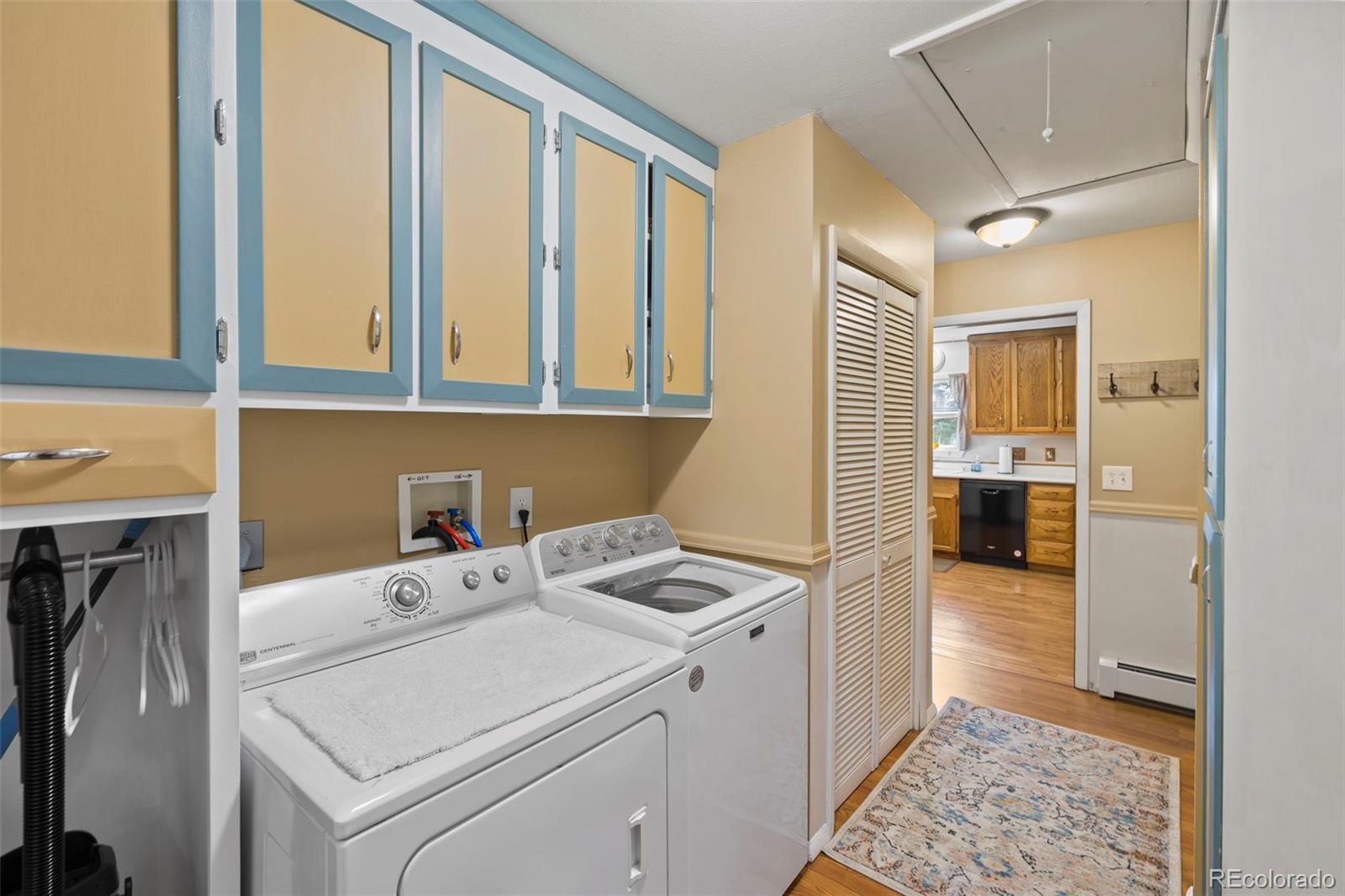 MLS Image #11 for 1110  pikes peak drive,florissant, Colorado