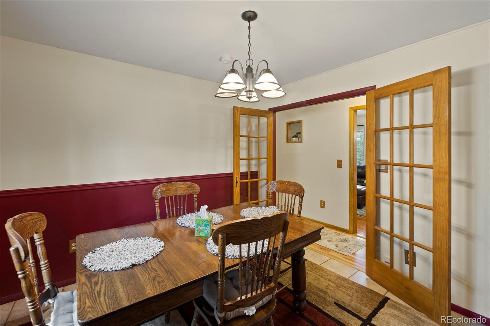 MLS Image #15 for 1110  pikes peak drive,florissant, Colorado