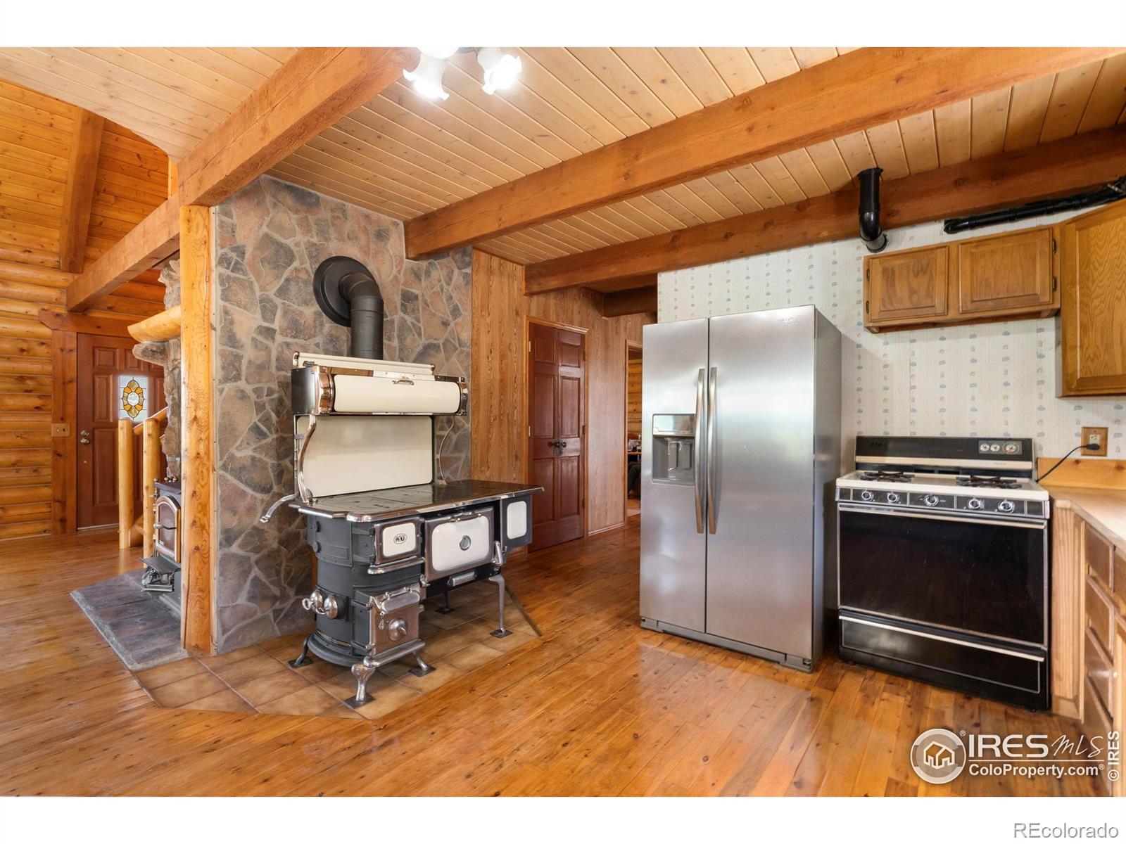 MLS Image #8 for 815 w county road 82e ,livermore, Colorado