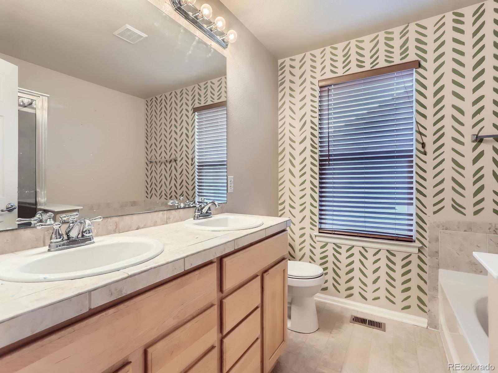 MLS Image #4 for 4948  spinning wheel drive,brighton, Colorado