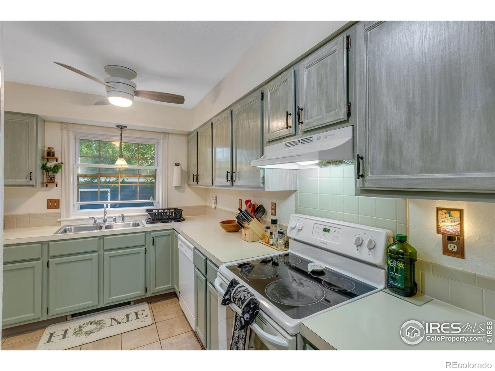 MLS Image #21 for 1333  village park court,fort collins, Colorado