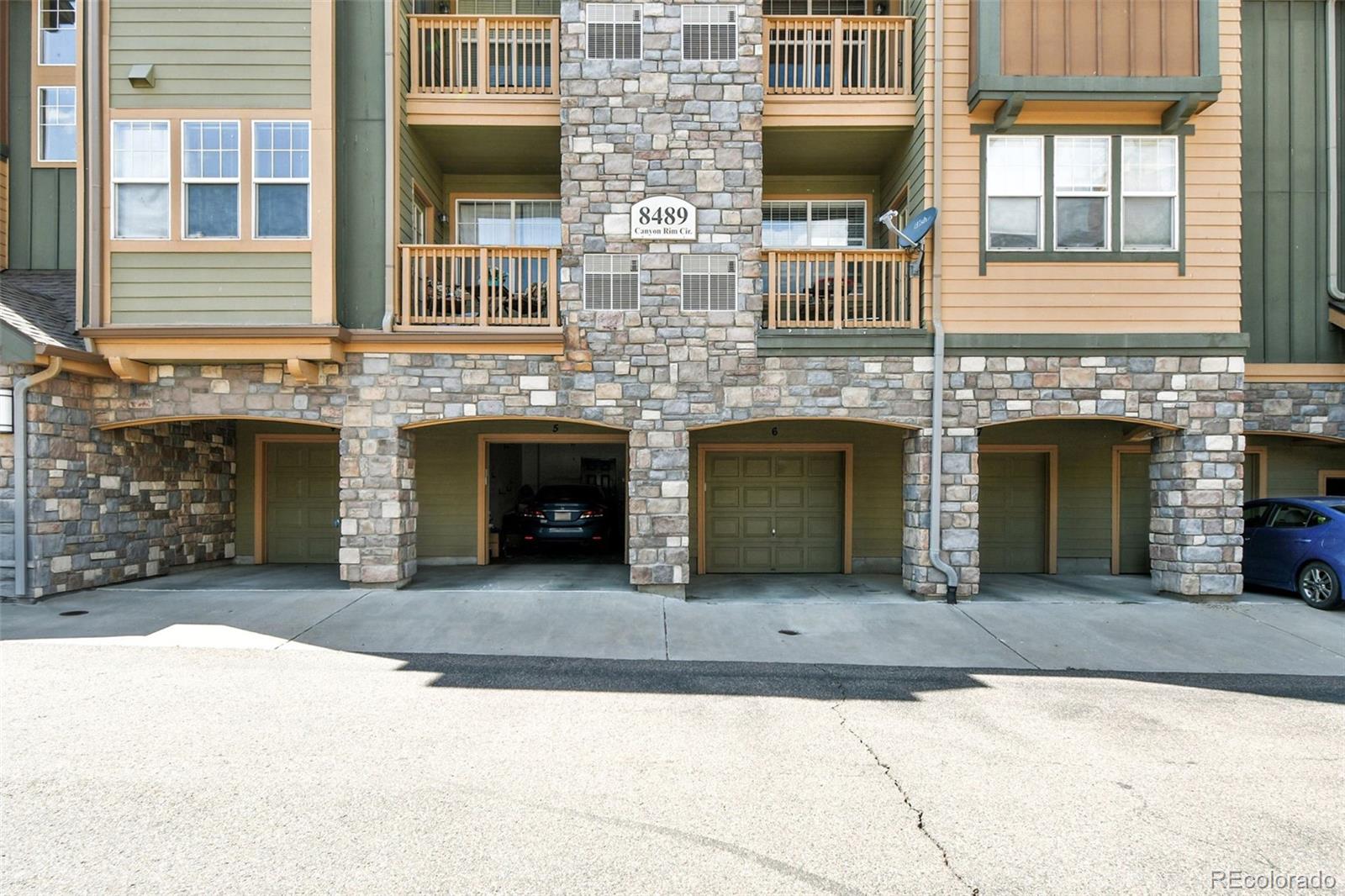 MLS Image #4 for 8489  canyon rim circle 302,englewood, Colorado